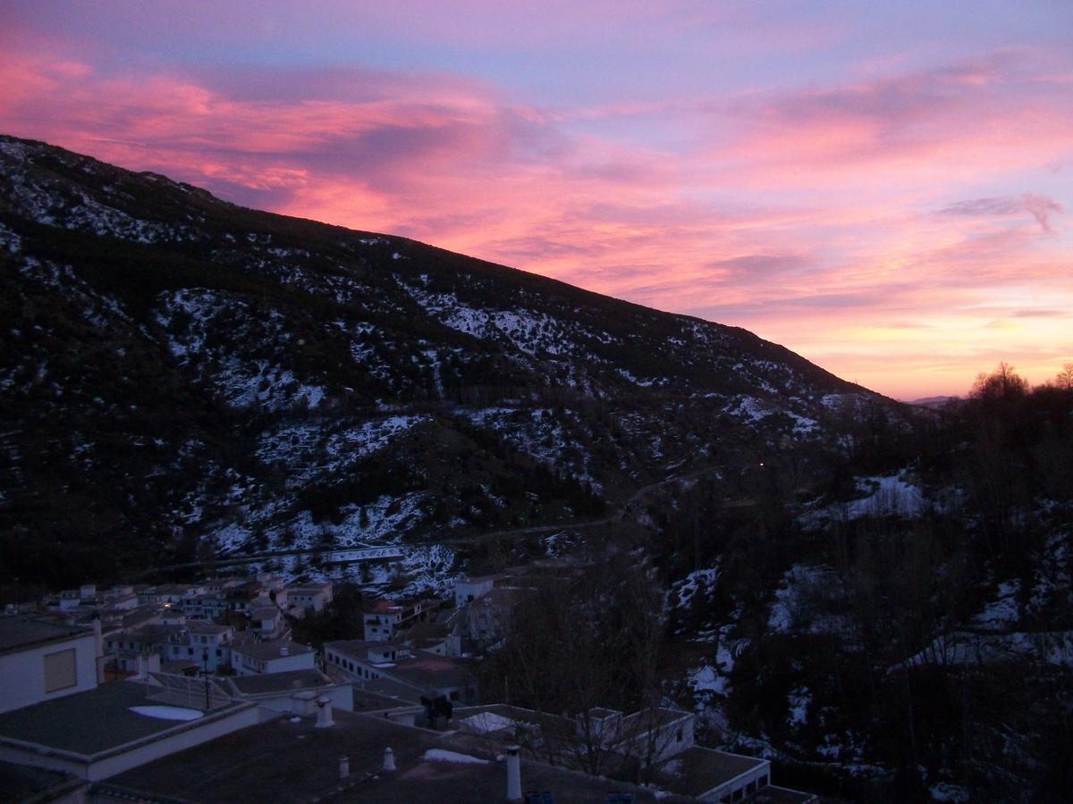 TrevélezRefugio Alpujarra Alta住宿加早餐旅馆 外观 照片